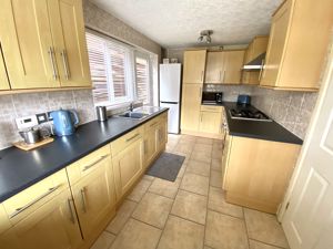 Photo 11- click for photo gallery